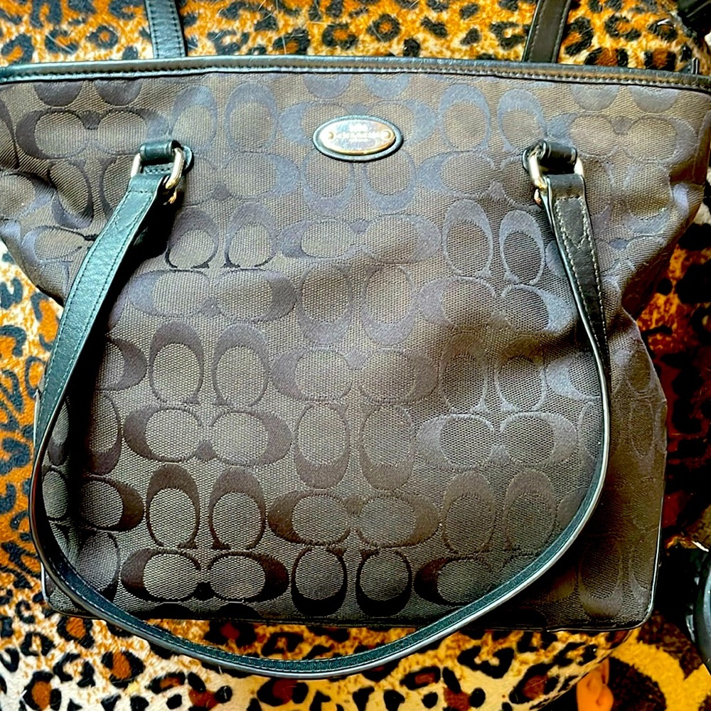 Black Coach Tote EUC